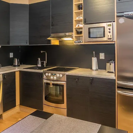بيت للعطل Karhunvartijan Linna C24 By Interhome