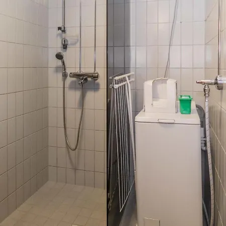 度假居 Karhunvartijan Linna C24 By Interhome